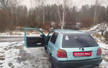 Volkswagen Golf III, 1991 год, 130 000 рублей, 2 фотография