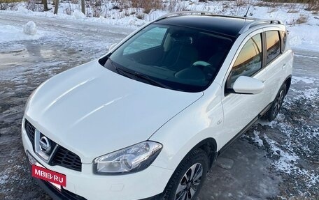 Nissan Qashqai, 2010 год, 1 049 000 рублей, 4 фотография