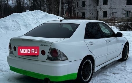 Toyota Altezza, 2002 год, 800 000 рублей, 7 фотография