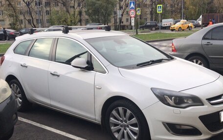 Opel Astra J, 2012 год, 815 000 рублей, 2 фотография