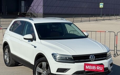 Volkswagen Tiguan II, 2017 год, 2 297 000 рублей, 3 фотография