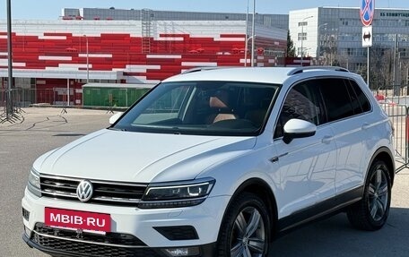 Volkswagen Tiguan II, 2017 год, 2 297 000 рублей, 12 фотография