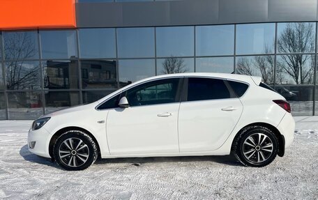 Opel Astra J, 2012 год, 799 900 рублей, 6 фотография