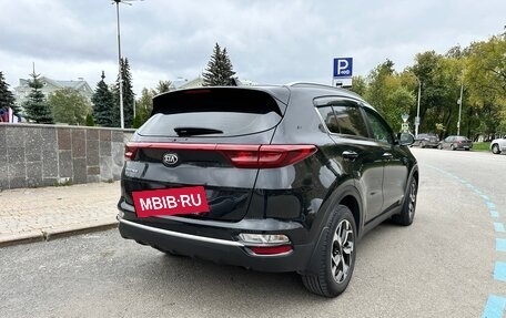 KIA Sportage IV рестайлинг, 2020 год, 2 400 000 рублей, 7 фотография