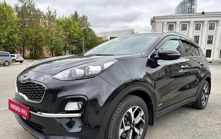 KIA Sportage IV рестайлинг, 2020 год, 2 400 000 рублей, 3 фотография