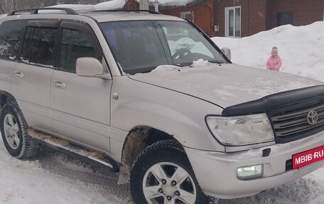 Toyota Land Cruiser 100 рестайлинг 2, 2003 год, 1 700 000 рублей, 6 фотография