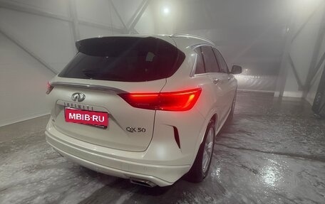 Infiniti QX50 II, 2019 год, 3 100 000 рублей, 11 фотография