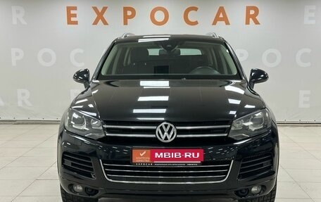 Volkswagen Touareg III, 2010 год, 1 850 000 рублей, 2 фотография