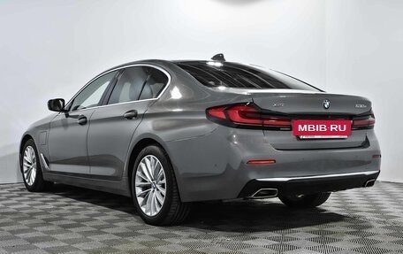 BMW 5 серия, 2020 год, 4 888 000 рублей, 7 фотография