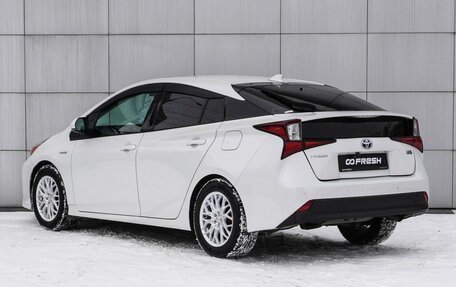 Toyota Prius IV XW50, 2019 год, 2 469 000 рублей, 2 фотография