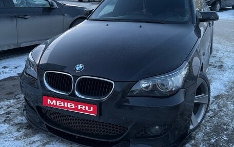 BMW 5 серия, 2003 год, 1 070 000 рублей, 2 фотография