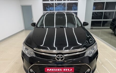 Toyota Camry, 2017 год, 2 190 000 рублей, 2 фотография