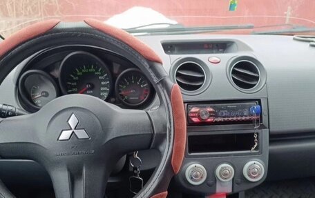 Mitsubishi Colt VI рестайлинг, 2006 год, 360 000 рублей, 3 фотография