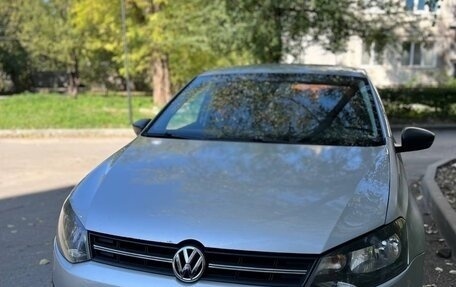 Volkswagen Polo VI (EU Market), 2010 год, 700 000 рублей, 4 фотография