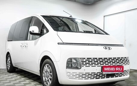 Hyundai Staria, 2021 год, 5 746 000 рублей, 4 фотография