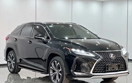 Lexus RX IV рестайлинг, 2020 год, 4 390 000 рублей, 2 фотография