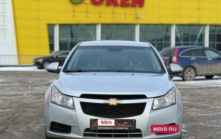 Chevrolet Cruze II, 2010 год, 599 999 рублей, 12 фотография