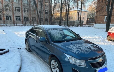 Chevrolet Cruze II, 2013 год, 670 000 рублей, 4 фотография