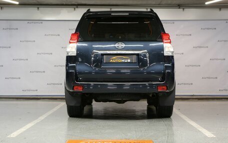 Toyota Land Cruiser Prado 150 рестайлинг 2, 2011 год, 2 800 000 рублей, 6 фотография