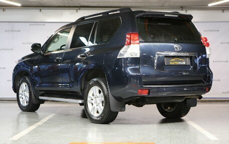 Toyota Land Cruiser Prado 150 рестайлинг 2, 2011 год, 2 800 000 рублей, 5 фотография