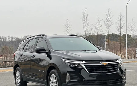 Chevrolet Equinox III, 2022 год, 1 680 000 рублей, 4 фотография