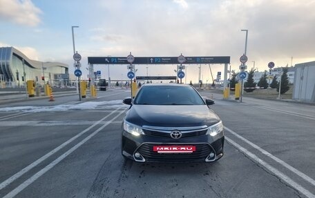 Toyota Camry, 2015 год, 1 700 000 рублей, 6 фотография