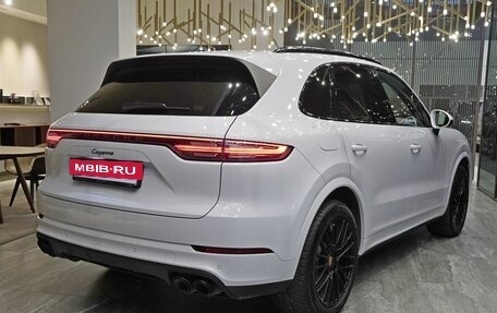 Porsche Cayenne III, 2022 год, 11 520 000 рублей, 5 фотография