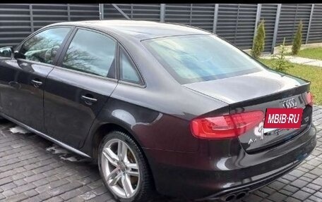 Audi A4, 2012 год, 1 950 000 рублей, 6 фотография