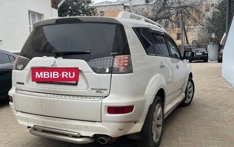 Mitsubishi Outlander III рестайлинг 3, 2010 год, 1 100 000 рублей, 5 фотография