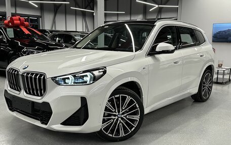 BMW X1, 2024 год, 5 999 000 рублей, 3 фотография