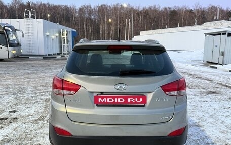 Hyundai ix35 I рестайлинг, 2010 год, 980 000 рублей, 4 фотография