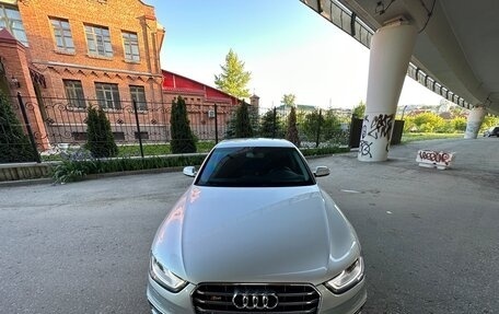 Audi A4, 2014 год, 1 380 000 рублей, 12 фотография