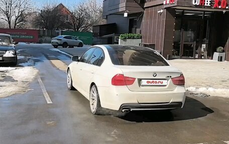 BMW 3 серия, 2011 год, 950 000 рублей, 10 фотография