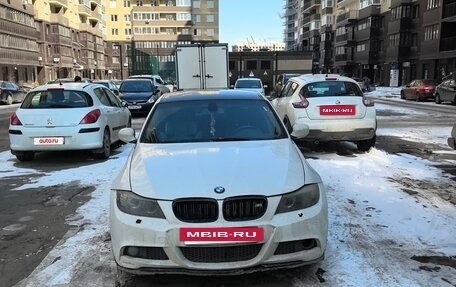 BMW 3 серия, 2011 год, 950 000 рублей, 2 фотография