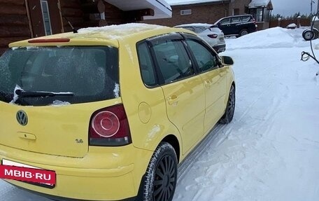 Volkswagen Polo IV рестайлинг, 2006 год, 529 000 рублей, 2 фотография