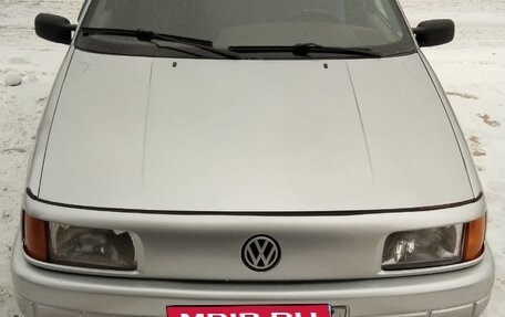 Volkswagen Passat B3, 1993 год, 300 000 рублей, 1 фотография