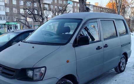 Toyota Town Ace III, 2003 год, 700 000 рублей, 5 фотография