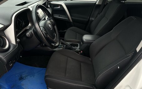 Toyota RAV4, 2018 год, 2 560 000 рублей, 29 фотография