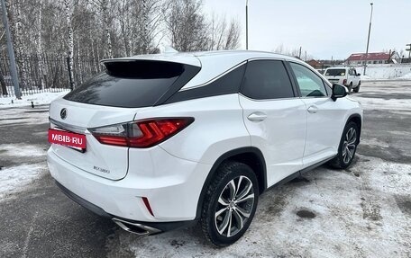 Lexus RX IV рестайлинг, 2017 год, 4 100 000 рублей, 7 фотография