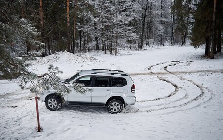 Toyota Land Cruiser Prado 120 рестайлинг, 2006 год, 2 400 000 рублей, 26 фотография