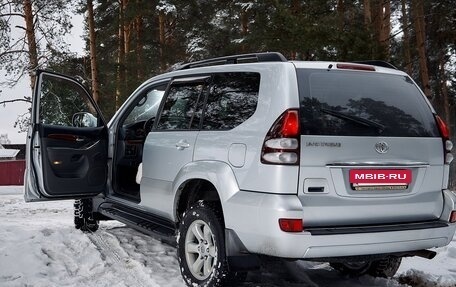 Toyota Land Cruiser Prado 120 рестайлинг, 2006 год, 2 400 000 рублей, 28 фотография