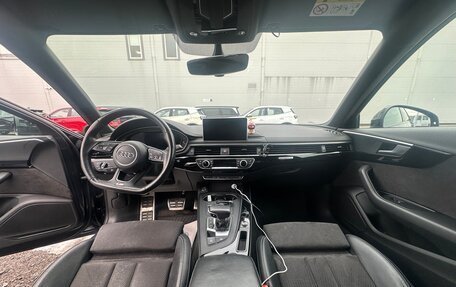 Audi A4, 2018 год, 3 050 000 рублей, 8 фотография