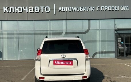 Toyota Land Cruiser Prado 150 рестайлинг 2, 2012 год, 3 150 000 рублей, 11 фотография