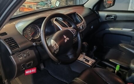 Mitsubishi L200 IV рестайлинг, 2012 год, 2 000 000 рублей, 6 фотография