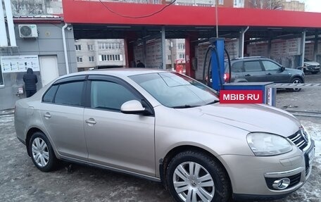 Volkswagen Jetta VI, 2008 год, 560 000 рублей, 10 фотография