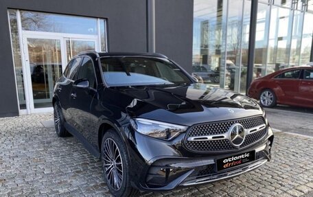 Mercedes-Benz GLC, 2025 год, 7 450 000 рублей, 2 фотография