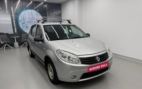 Renault Sandero I, 2012 год, 749 000 рублей, 3 фотография