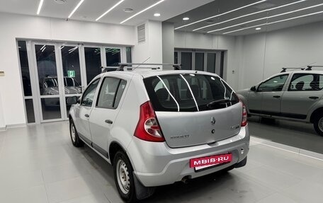 Renault Sandero I, 2012 год, 749 000 рублей, 6 фотография