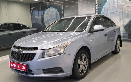 Chevrolet Cruze II, 2009 год, 660 000 рублей, 1 фотография