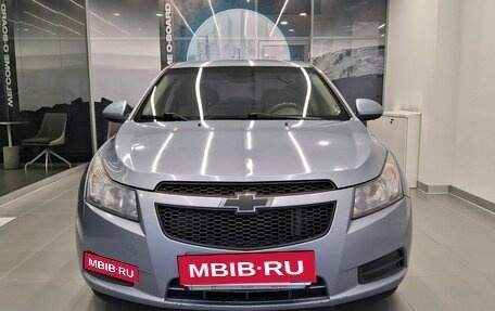 Chevrolet Cruze II, 2009 год, 660 000 рублей, 2 фотография